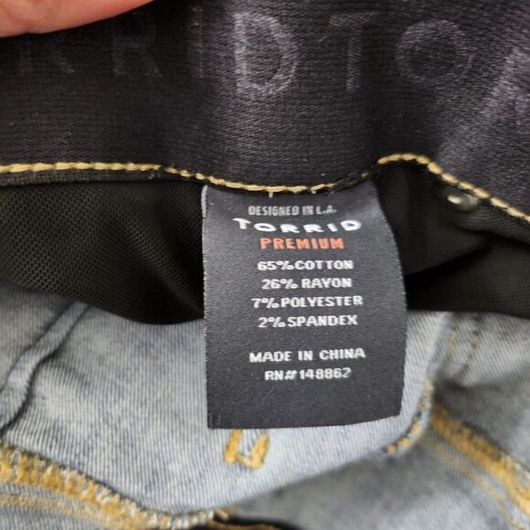 Torrid Bombshell Jeans 16 Blue Skinny Distressed High-Rise Stretch‎ Medium Wash - Picture 8 of 12